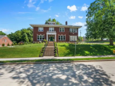 Rockwood Inn Hotels in Cape Girardeau