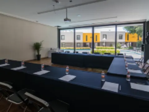 Hotel Ronda Minerva โรงแรมในกวาดาลาฮารา