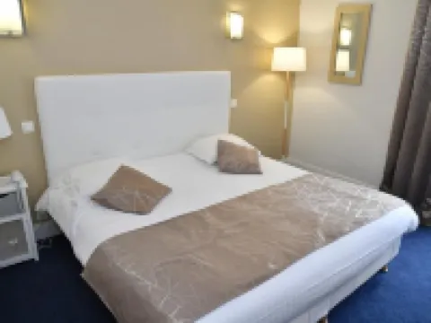 Le Renaissance Aurillac otelleri