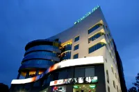 Capitol Hill Hotel dekat Ranchi Lake