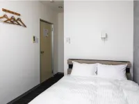 Business Hotel B.loom - 2-Star