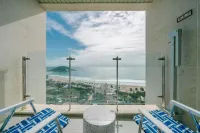 The Coolest Hotel - Romantic