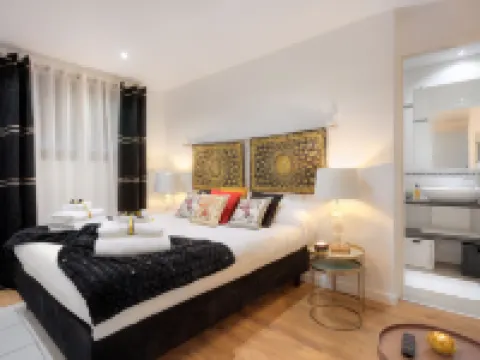 La Villa des Sens Hotels in Lattes