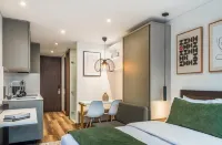 Taj 97 Hotels in 