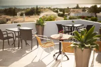 Amigos Para Sempre - Guesthouse Hotels in Estômbar