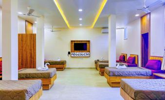 Hotel Vatika Inn