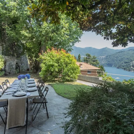 Villa Chiara Moltrasio with Private Garden by Rent All Como