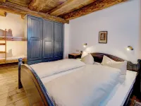 Chalet on Zettersfeld with Dolomite Views Hotels in Gemeinde Gaimberg