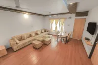 3BHK with Pool - Dream Habitat by Universe Villas Hotels in Takawe Bk