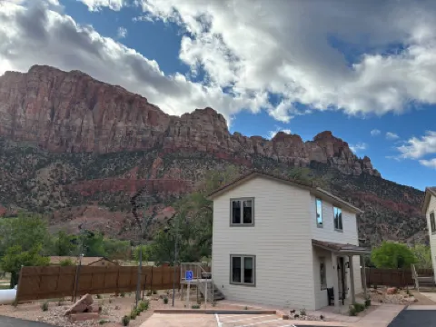 Cottages at Worthington Gallery Hotels in 