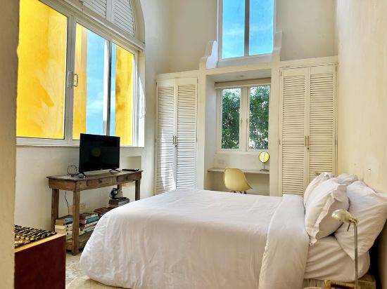 by Calamari Homes - El Porvenir