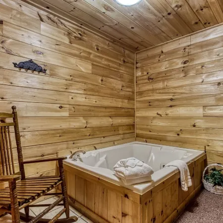 Mystic Mountain - Great Location! Close to All the Action! 2 Bedroom Cabin by RedAwning