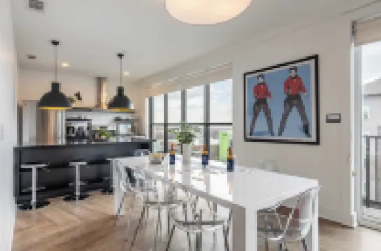 Dual Bachelor Pads w/ Rooftop Lounge & Games Sleeps 26 5 Min to Broadway