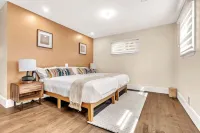 Spring Stay with BBQ Patio Hot Tub and Calm Vibes