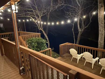 Gray's Place on Cosby Creek - 2 Bedrooms, 2 Baths, Sleeps 6 Home