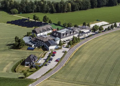 1A Landhotel Schicklberg - Pools