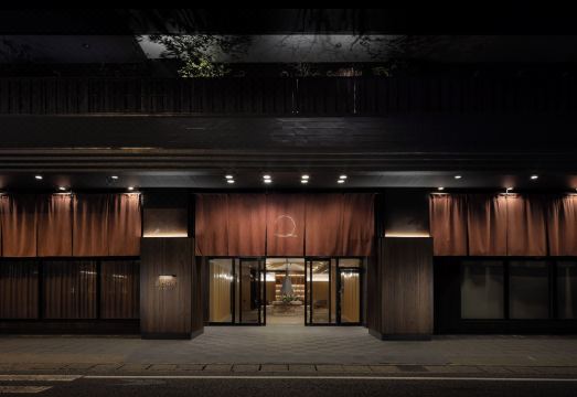 이즈 온천 숙소 전경