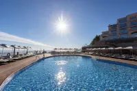 Invisa Hotel Club Cala Verde - Pools