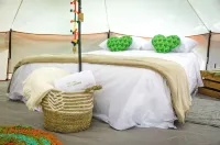Glamping Mama Loo MM Hotels in Leona Vicario