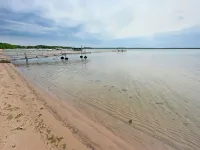 Sandy Shore Lodge- beautiful, private sand beach awaits! Hotels in Shell Lake