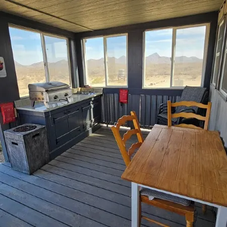 Wildlife, BBQ, Stargazing: Black Cat Ranch Awaits!