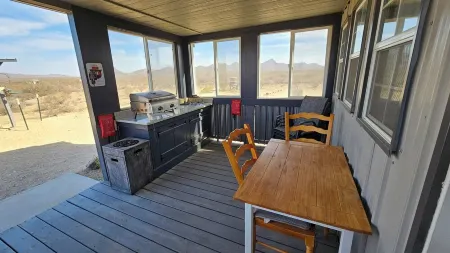 40 Acres of Solitude: Relax&Explore Near Big Bend