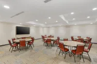Home2 Suites by Hilton Bozeman Four Corners - breakfast