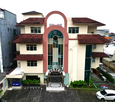 Corvel by Behomy Hotels in Senen