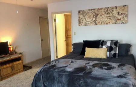 Won’T Disappoint!! King/2TWIN— ExoticDecor/ Stellar Lake/Mountain Views