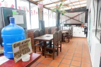 Hostal alegría - 2-Star