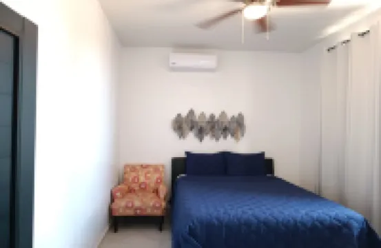 New Town Condo Casamar 2 Near the Beach Hotéis em 