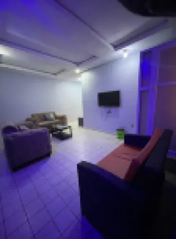 99 Apartment and Lounge Ltd