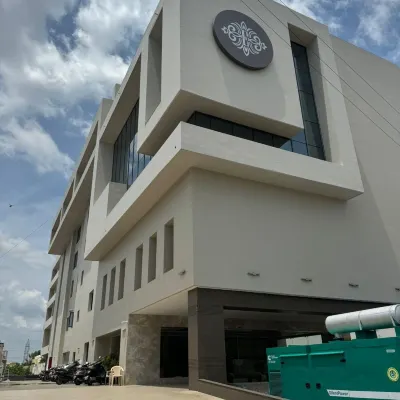 Hotel Royal Embassy Hotels near Erode Junction