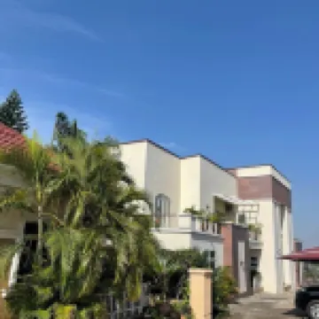 Smart Emmanuel's Place