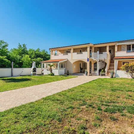 Apartments Juracak Josip i Mira