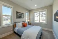 Parks Edge Ski Oasis - 10 minutes to town with gym, hot tub, and pool