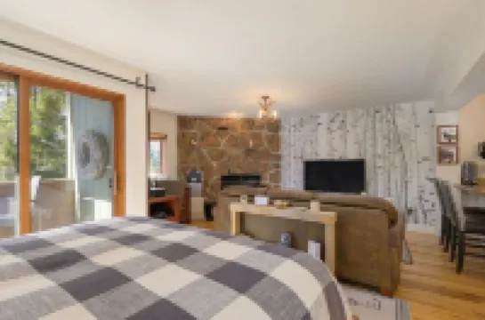 Cozy Winter Park Riverfront Studio~ Walk Downtown