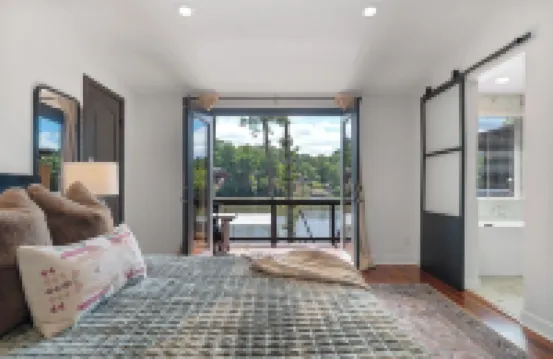 Lakefront! Heated Pool! Hot Tub! Game Room! โรงแรมใน