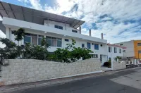 Hotel Islas Galapagos โรงแรมใน