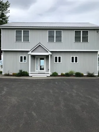 Brand New 5 Bedroom Lux Sylvan Beach House W Private Beach & Free WIFI