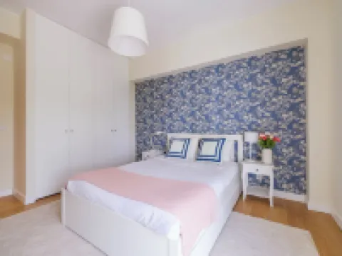 Olivais - Large Apartment Near Airport Hotels in Olivais