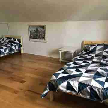 Enjoy all that the County has to offer! Located close to all the things. Rooms