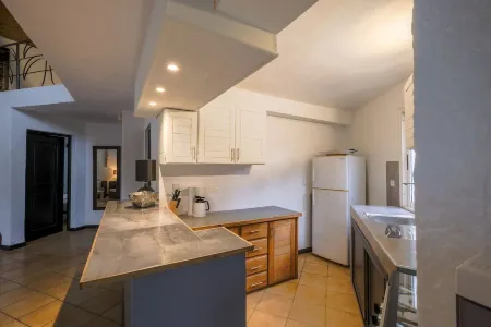 Saly Residence Safari - Villa with Private Pool 50 Meters From the Beaches Отели в г. Сали