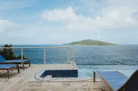 Private Waterfront 5 Bedroom Villa! Stunning views from every room!