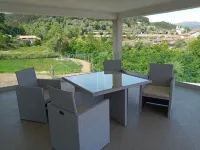4 Bedroom Private vacation home in SÃ£o Miguel do Prado Hotels in Vila Verde