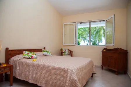 Authentic Mauritian Lifestyle Located on the beach