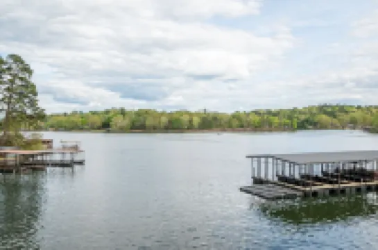 Ultimate Spacious Luxury Retreat! Boat Slip, 2 Jet Ski Slips, Kayaks, Hot Tub!