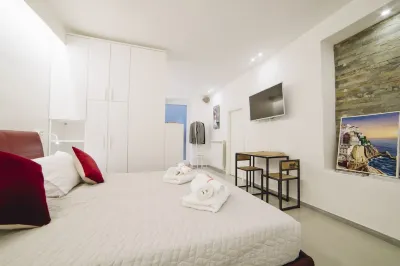 330 Holiday Apartments Manarola - Red