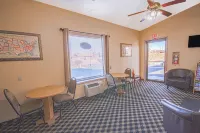 伊克諾旅館- Junction City I-70 近 Fort Riley