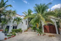 5-Star Experience! Oceanfront Villa w/ Private Beach + Pool, Snorkelling Hotels near Secret Cenote
